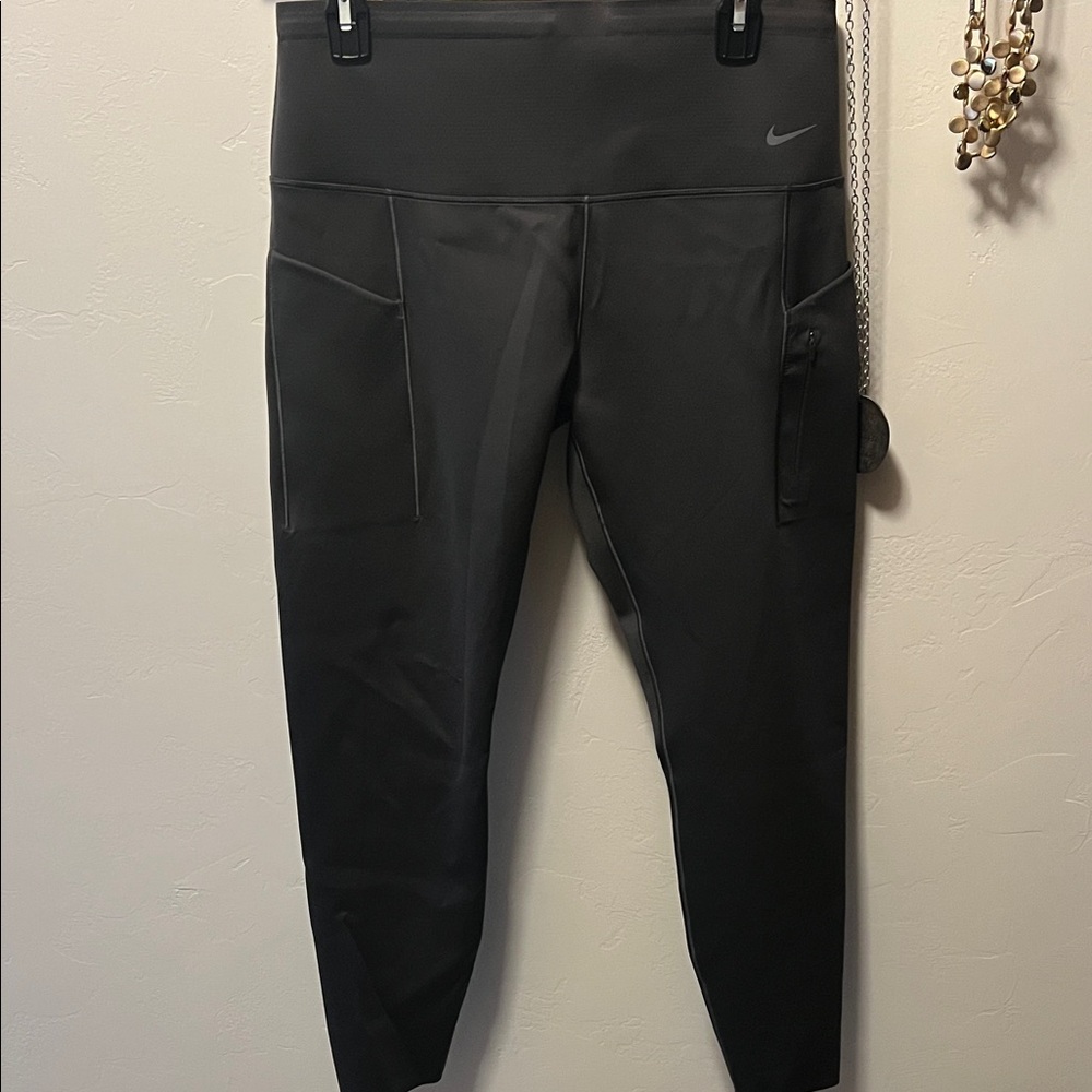 Nike Go Dri-Fit Women’s Charcoal Gray Leggings